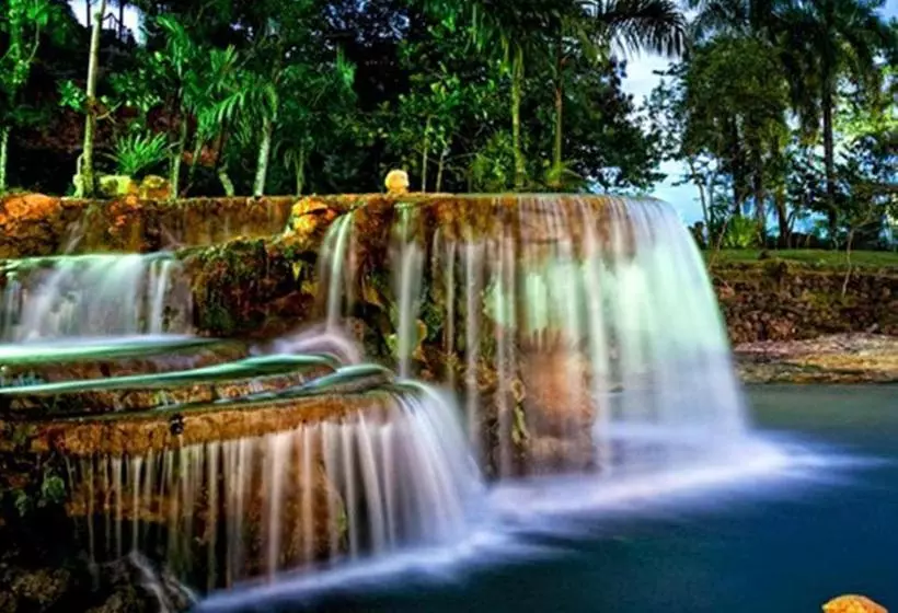 Hotelli Paraiso Caño Hondo