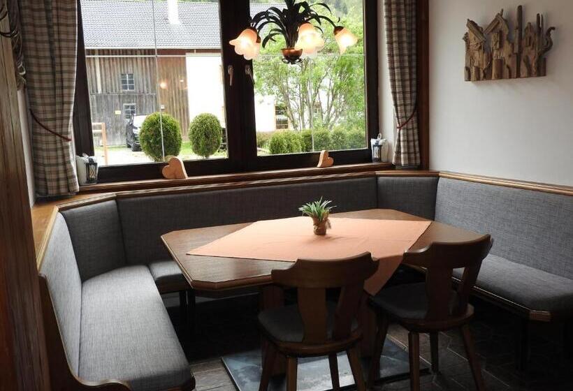 Отель Gästehaus Elmerhof