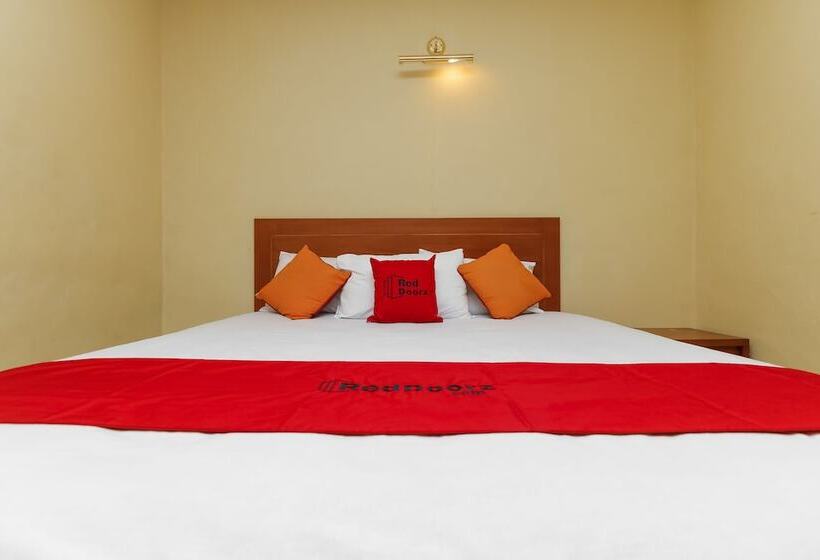 בית מלון כפרי Reddoorz @ Desa Cijulang Sentul