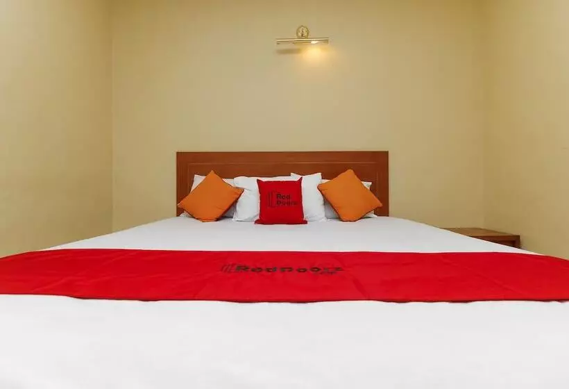 Hotelli Reddoorz @ Desa Cijulang Sentul