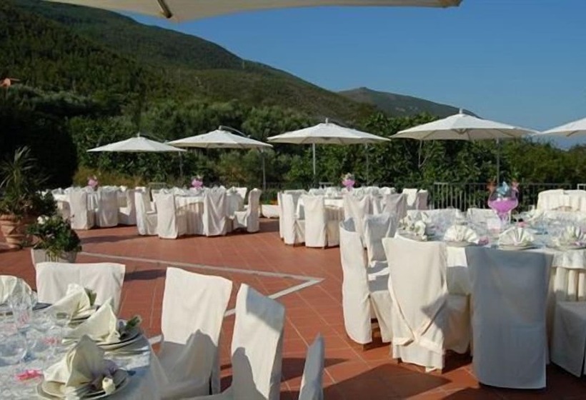 Hotelli Residence La Vignetta