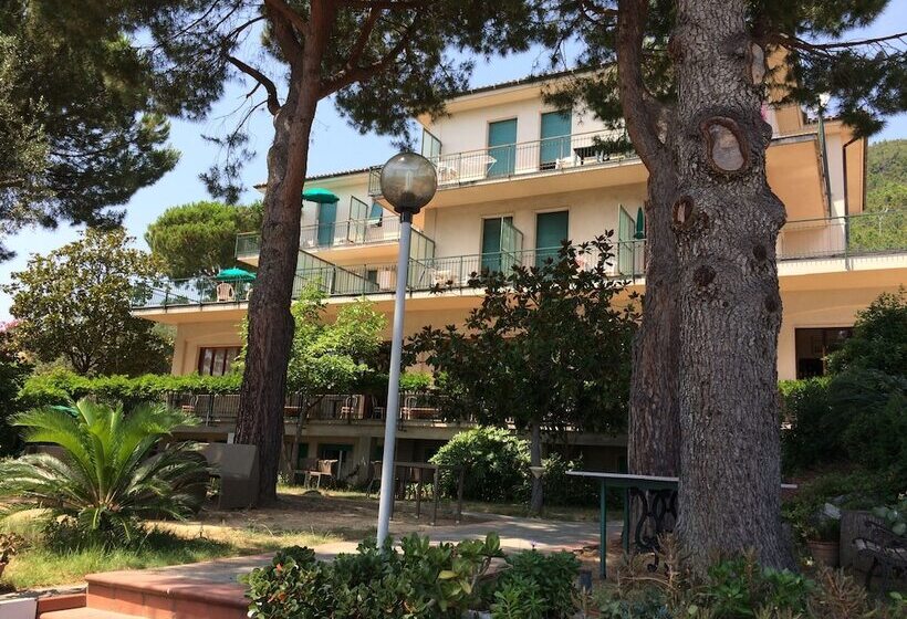 Hotelli Residence La Vignetta