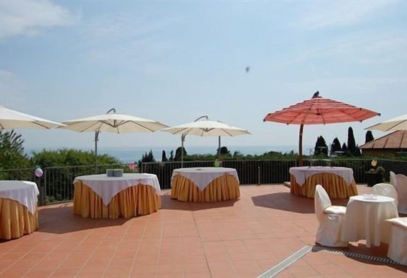 Hotelli Residence La Vignetta