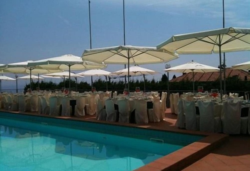 Hotelli Residence La Vignetta