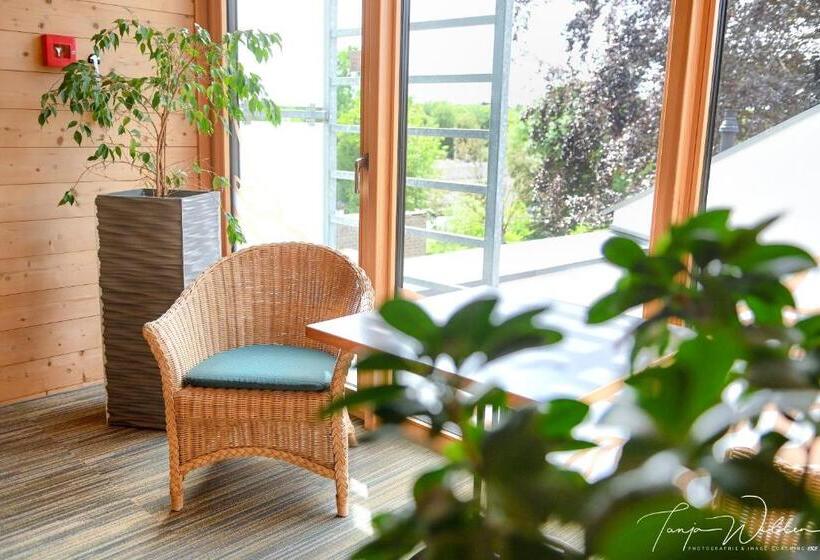 Отель Sleepwood