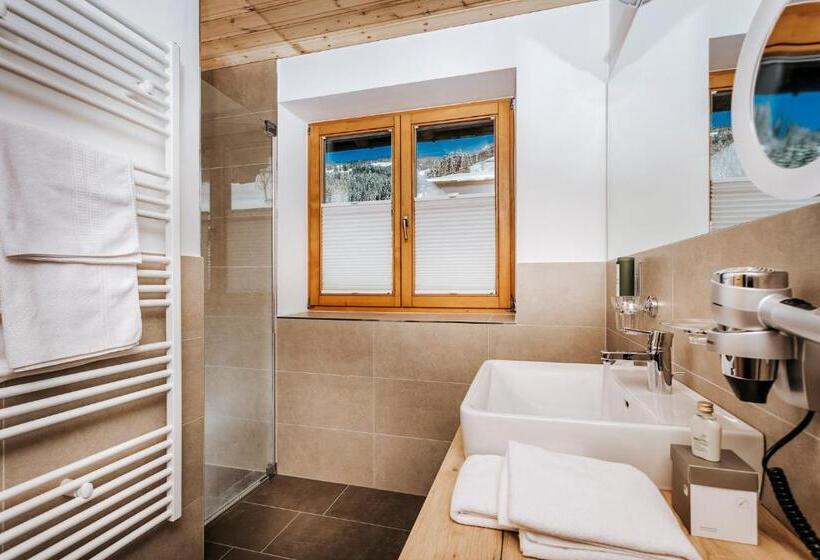 ホテル Thurnerhof