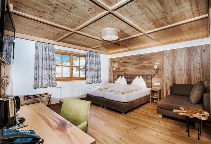 ホテル Thurnerhof