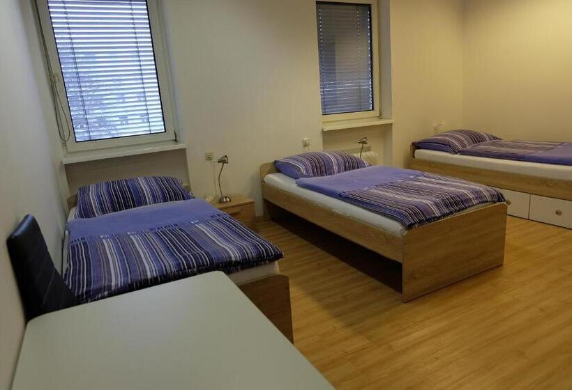 Montagehotel Bed & Steel