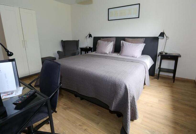 B&b Le Bois De Champia