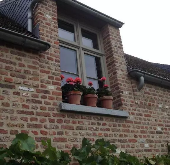 تختخواب و صبحانه Guesthouse Villa Vauban