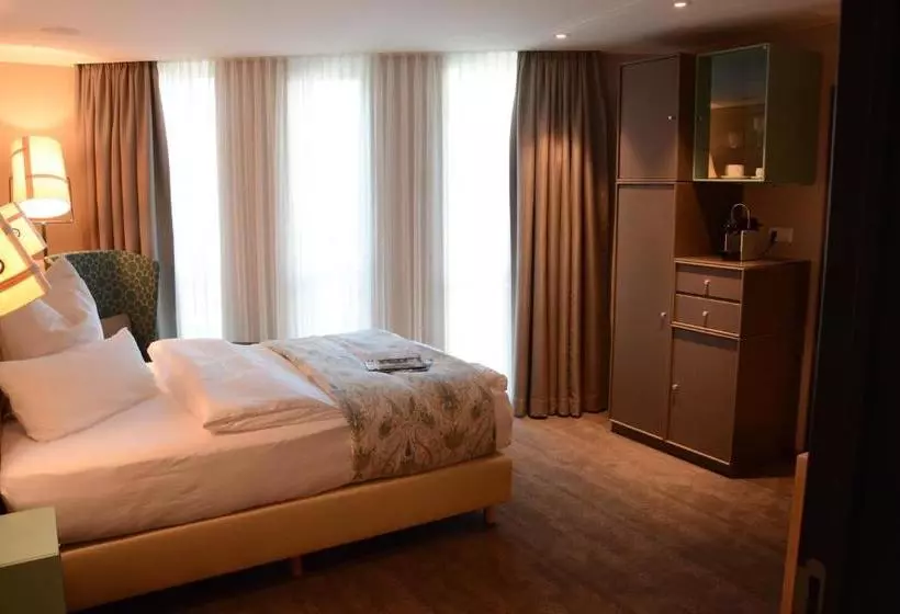تختخواب و صبحانه Bed&bike Berliner Hof