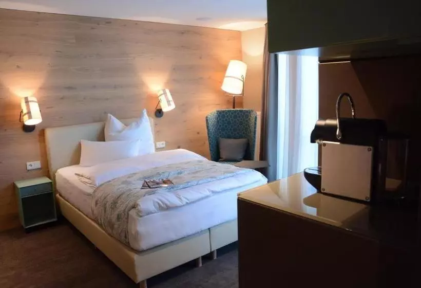 تختخواب و صبحانه Bed&bike Berliner Hof