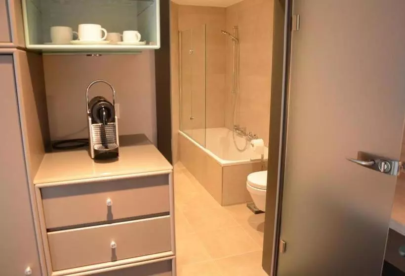 تختخواب و صبحانه Bed&bike Berliner Hof
