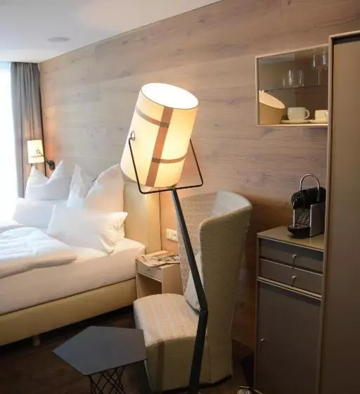 تختخواب و صبحانه Bed&bike Berliner Hof