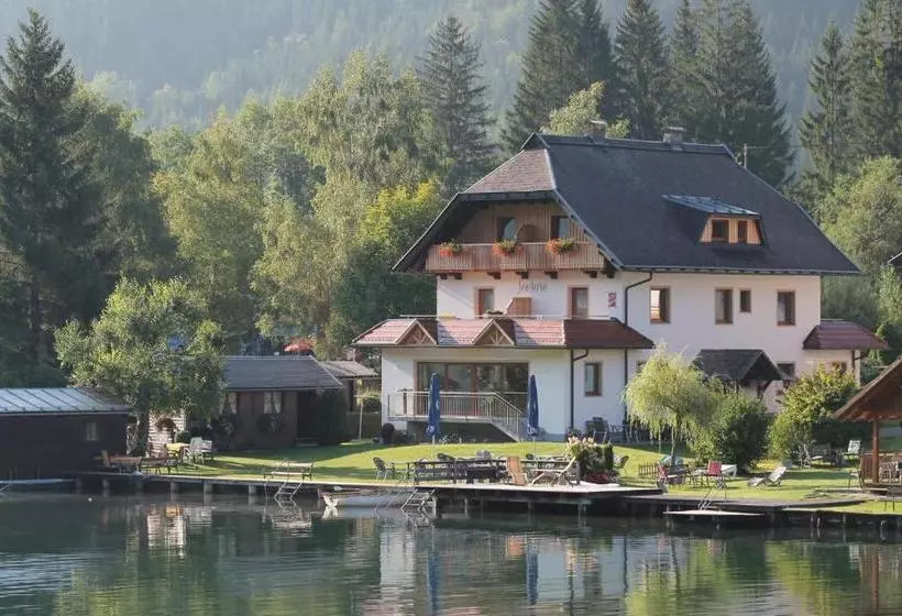 Aamiaismajoitus (B&B) Frühstückspension Seerose