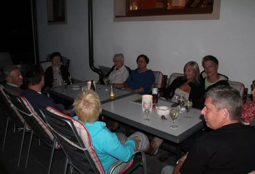 Aamiaismajoitus (B&B) Frühstückspension Seerose