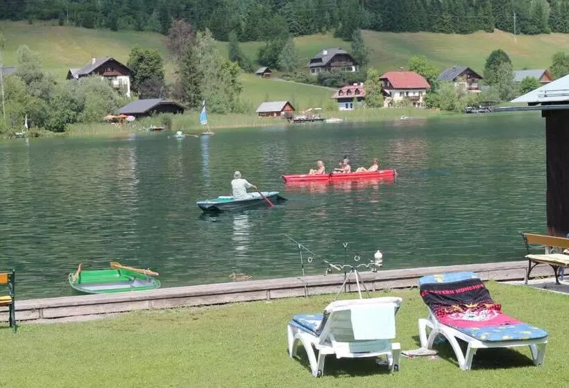 Aamiaismajoitus (B&B) Frühstückspension Seerose