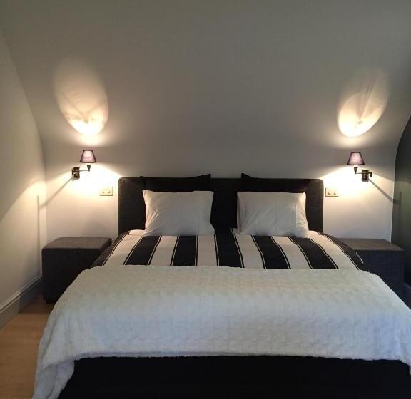 تختخواب و صبحانه Guesthouse Villa Vauban