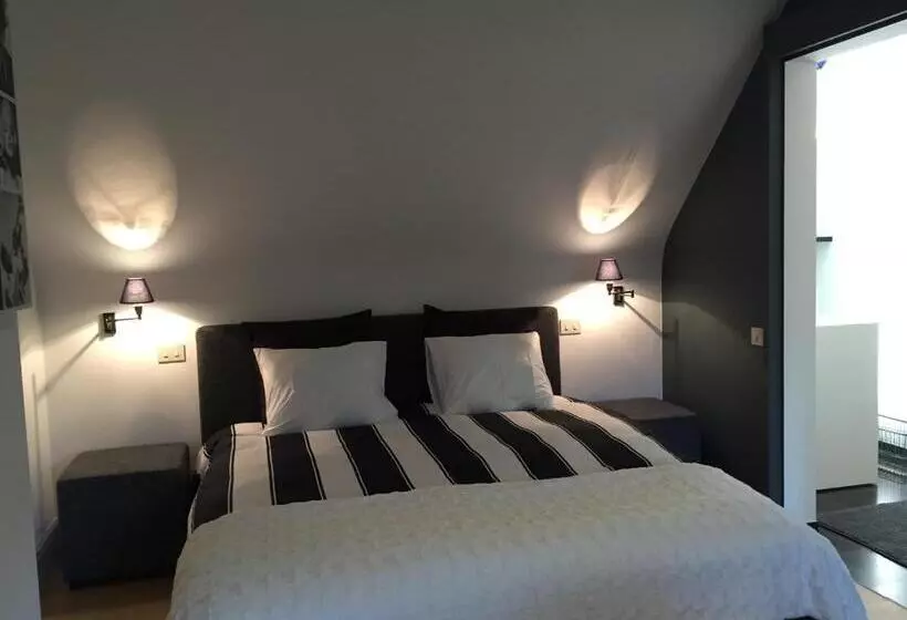 تختخواب و صبحانه Guesthouse Villa Vauban