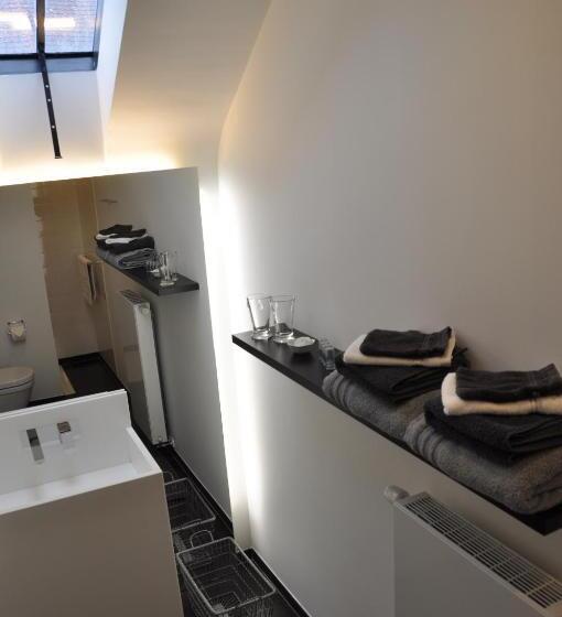 تختخواب و صبحانه Guesthouse Villa Vauban