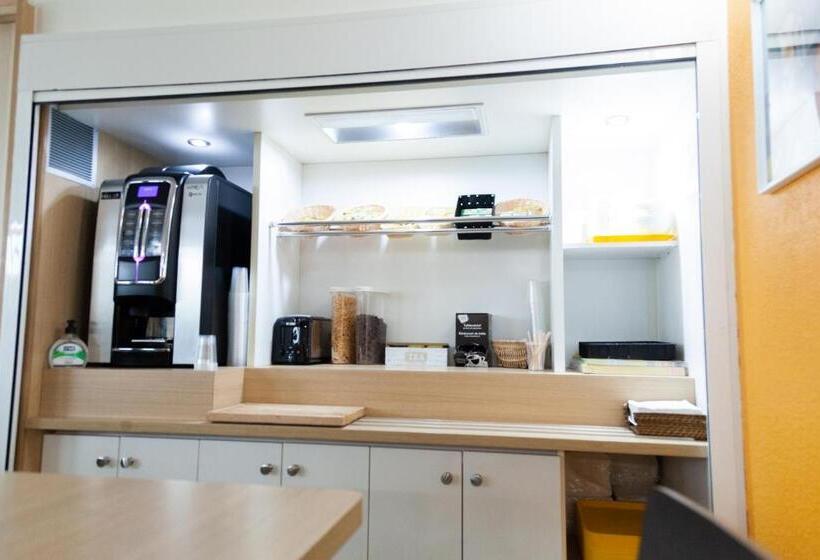 호텔 Class'eco Namur