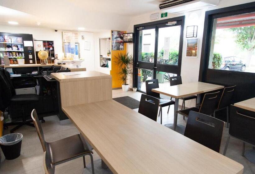 호텔 Class'eco Namur