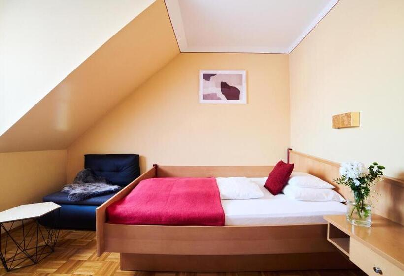 Hôtel Garni Thermenoase