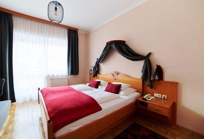 Hôtel Garni Thermenoase