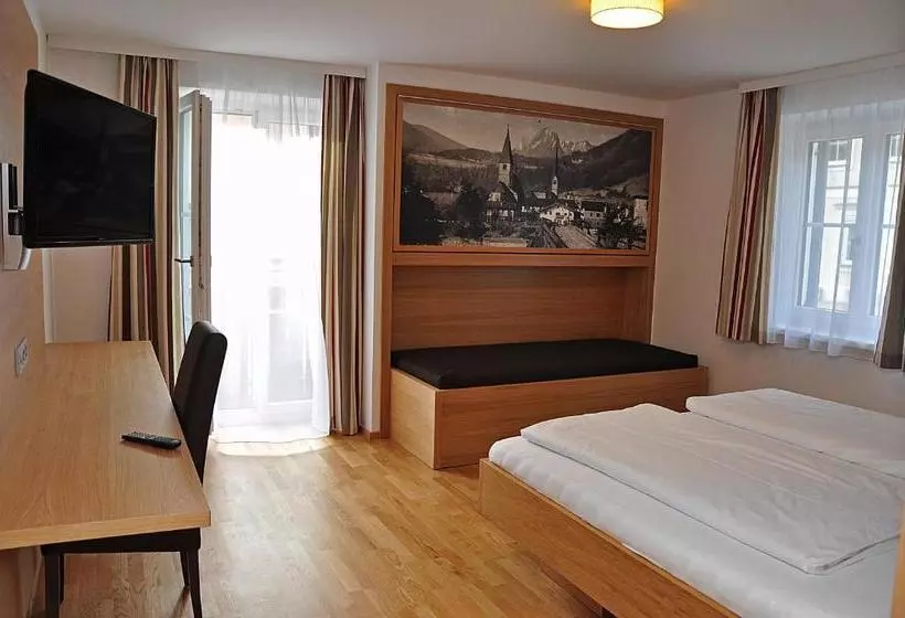 Hotelli Gasthof Tirolerwirt
