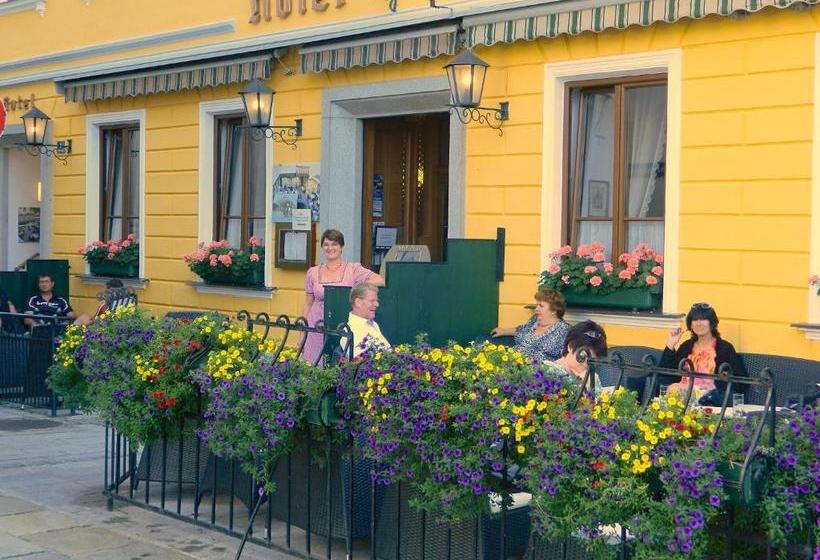 ホテル Garni Goldenes Kreuz