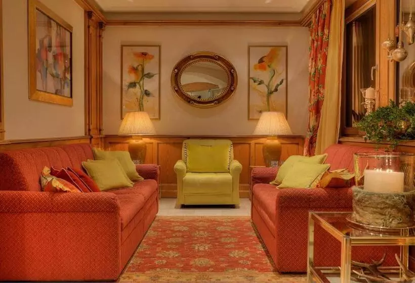 Otel Palin