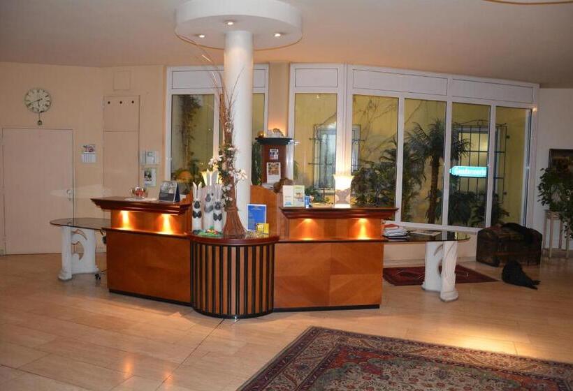 בית מלון כפרי Restaurant Fischer