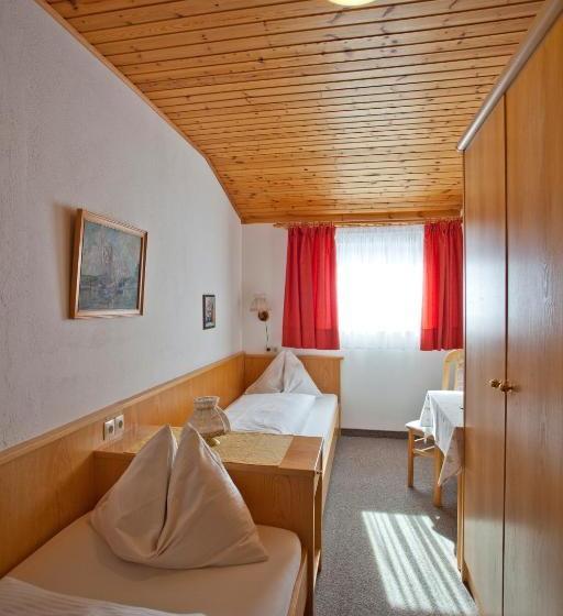 ホテル Twengerhof