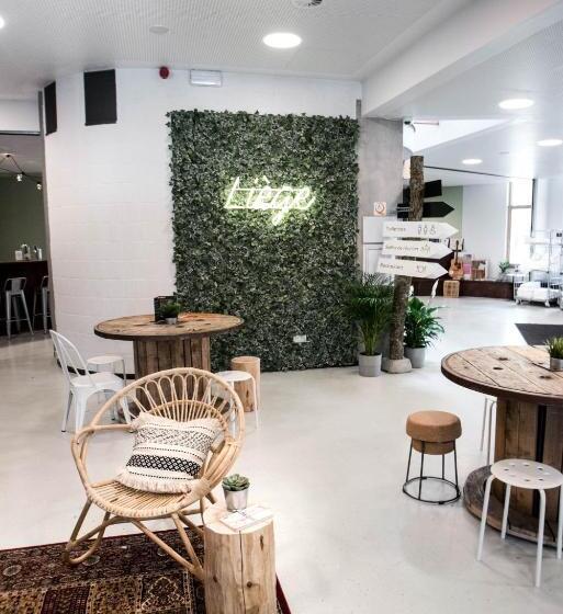 Liège Youth Hostel