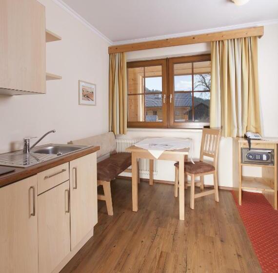 Aparthotel Holzerhof