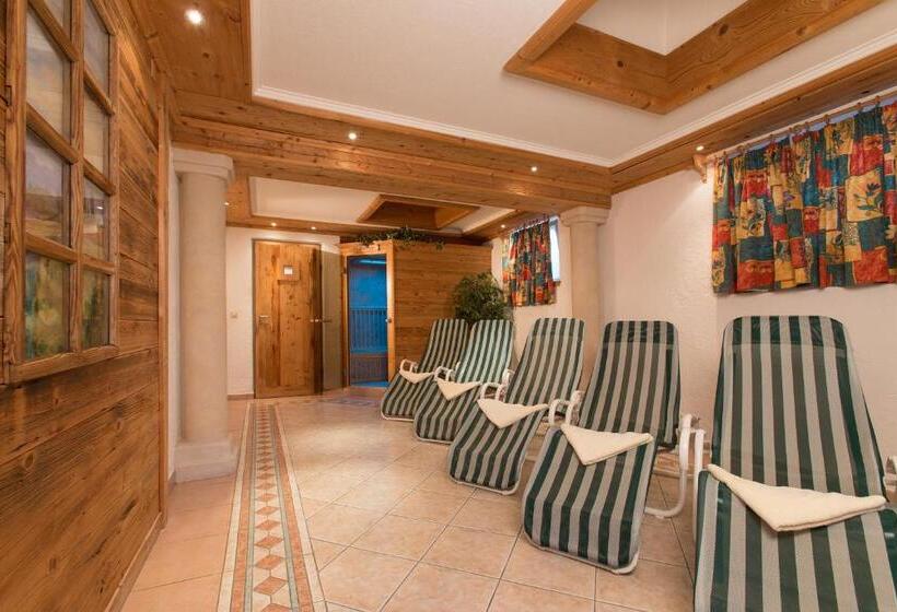 Aparthotel Holzerhof