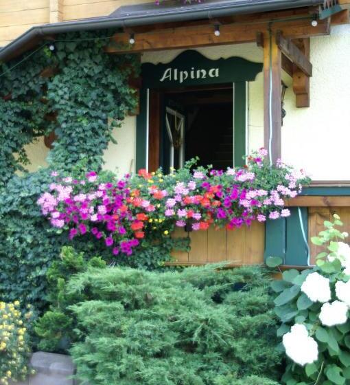 ベッドアンドブレックファースト Haus Alpina