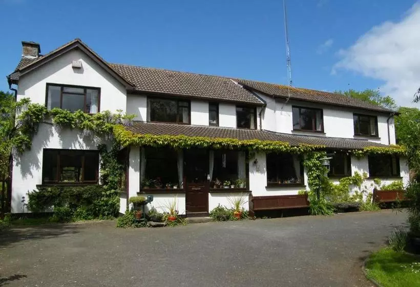 Riverfield Bed And Breakfast