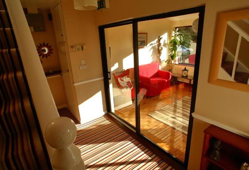 Riverfield Bed And Breakfast