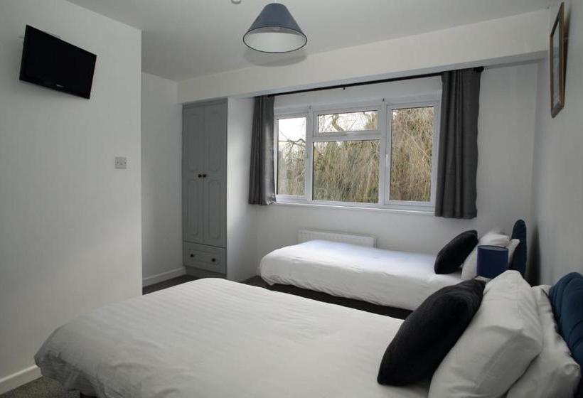 Riverfield Bed And Breakfast