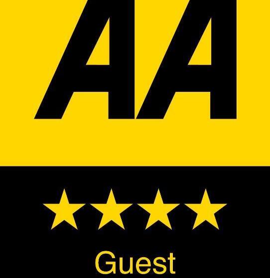 مبيت وإفطار Seacourt Accommodation Tramore   Adult Only