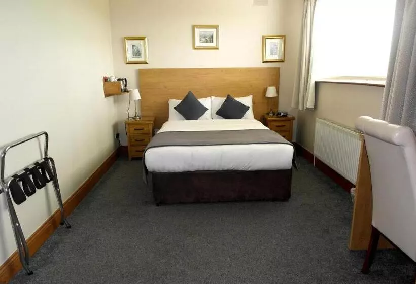 تختخواب و صبحانه Seacourt Accommodation Tramore   Adult Only