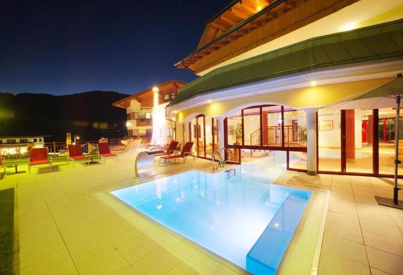 Berg & Spa Hotel Urslauerhof