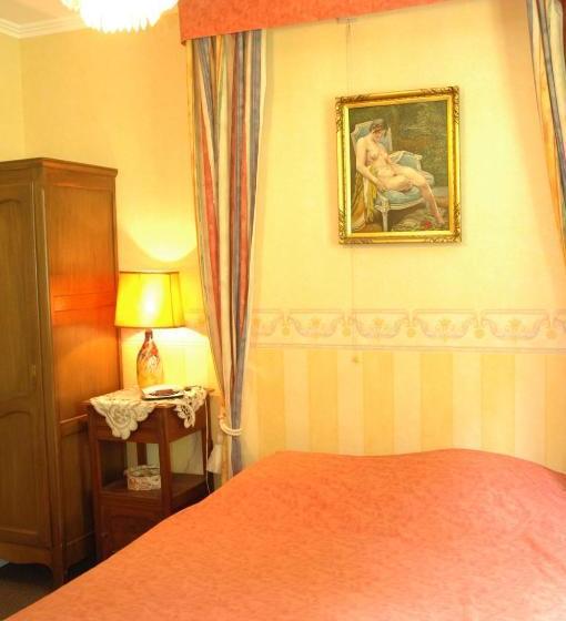 בית מלון כפרי Auberge Au Naturel Des Ardennes