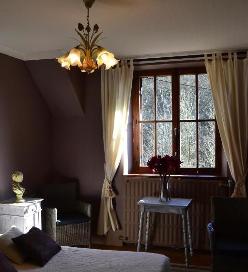 בית מלון כפרי Auberge Au Naturel Des Ardennes