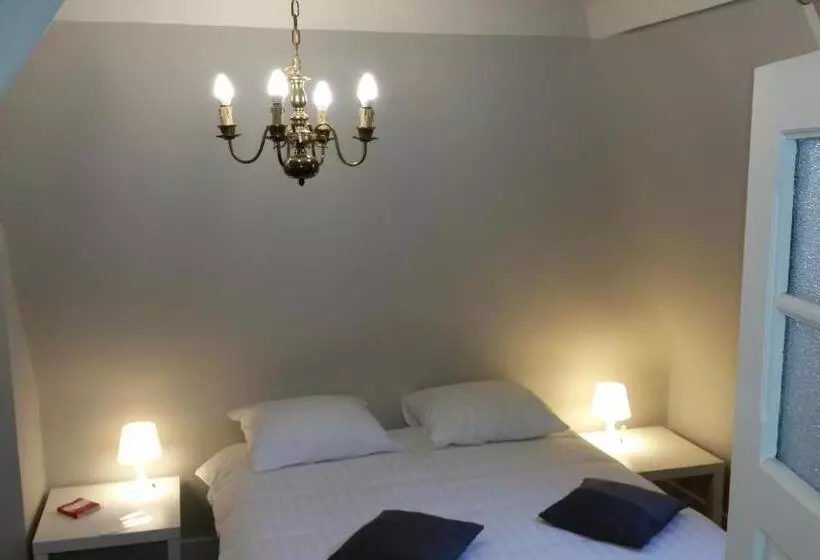هتل B&b Charles Cabour