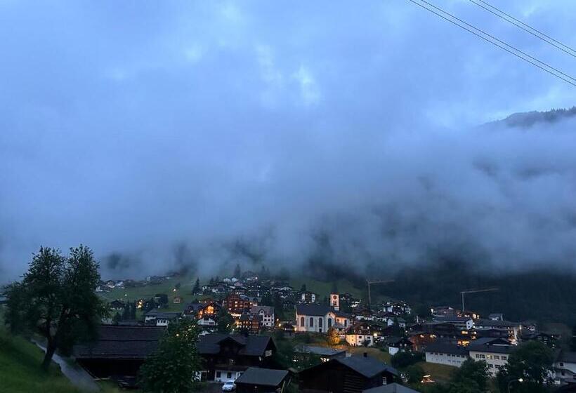 هتل Daneu Gaschurn