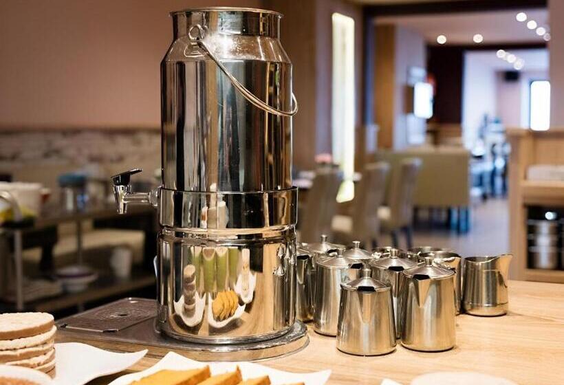 هتل De Zeebries Budget