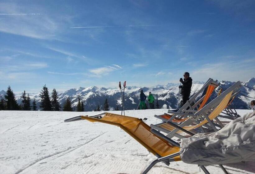 Hotelli Ennskraxblick