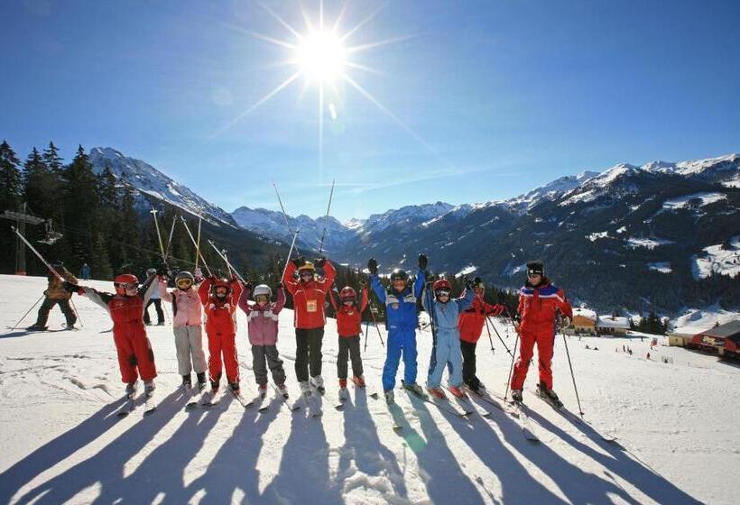 Hotelli Ennskraxblick